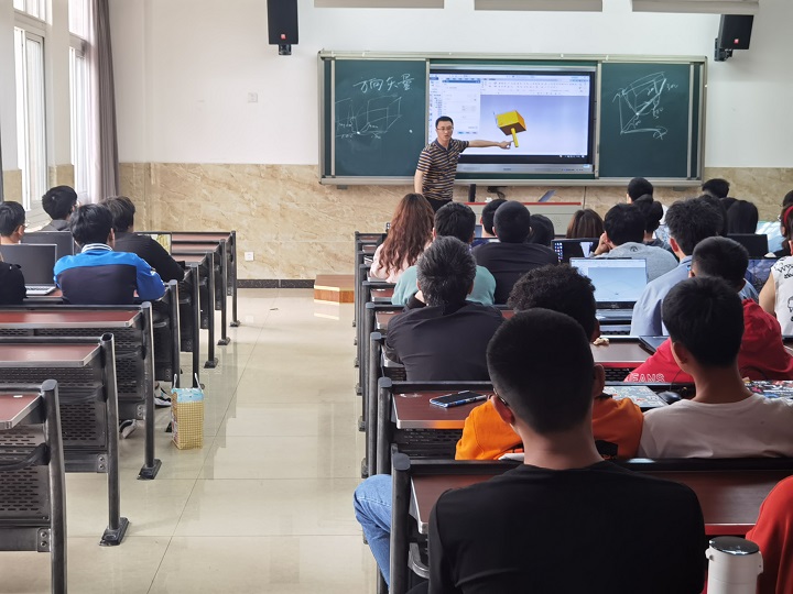 图片4.jpg 图片4.jpg